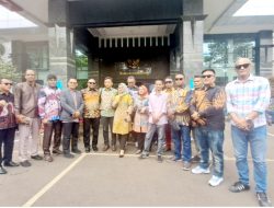 Dominggus Catue- Hj Jumriati Pasangan Bupati dan wakil Bupati Kabupaten Sarmi Dinyatakan MK Menang dan Siap Dilantik