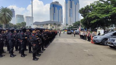 Brimob Polda Metro Jaya Amankan Aksi Bela Palestina di Sekitar Kedubes AS*