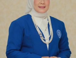 Novi Rosmita, S.E., M.Kes Ketua DPC IWAPI, Sekaligus Anggota DPRK Aceh Selatan Hadiri Rakernas IWAPI 2025 di Jakarta