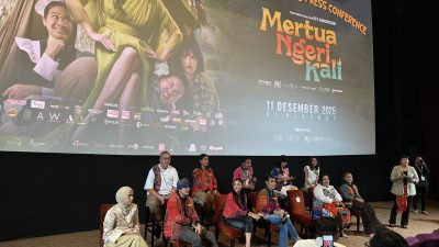 Gala Premiere Mertua Ngeri Kali Debut Perdana Bunda Corla di Layar Lebar bikin Heboh Penonton