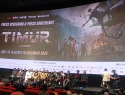 KARYA PERDANA IKO UWAIS FILM TIMUR DIPUJI FULL ACTION DAN TATA SUARA MENGGELEGAR