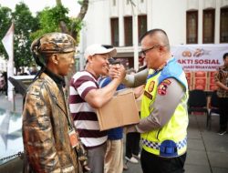 Polri Hadir di Tengah Warga Kota Tua, Salurkan 450 Paket Bansos dan Perkuat Sinergi dengan Komunitas Seni