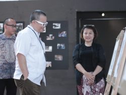 Marchelia Gupita Sari: “Arsir Garis” Mengabadikan Warisan Arsitektur Vernakular Lewat Seni Sketsa