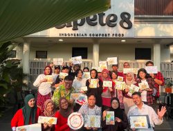 Cafe Sketcher Jakarta Rayakan HUT ke-81 RI melalui Sketching dan Kebersamaan